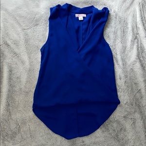 Blue wrapped shirt